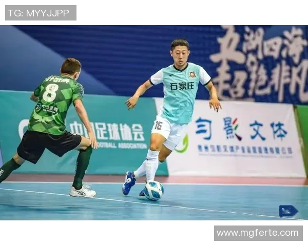 上海羽毛球队在挑战赛中以60分稳居积分榜首位展现强大实力