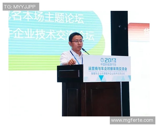 西安攀岩队的防反策略解析与攀岩热点动态探讨 西安攀岩队的防反策略解析与攀岩热点动态探讨